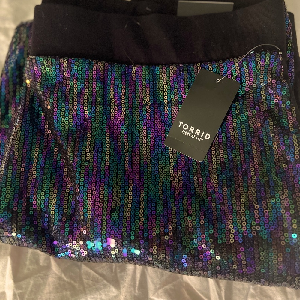 Torrid Sequin Leggings (3)